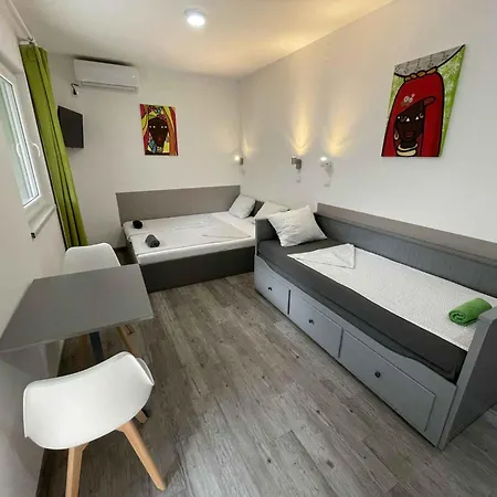 Apartmán Waterfront In 55159 *