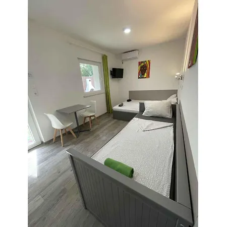Waterfront In 55159 Apartment *